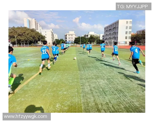 踢足球弹力的科学原理与技巧提升方法探讨